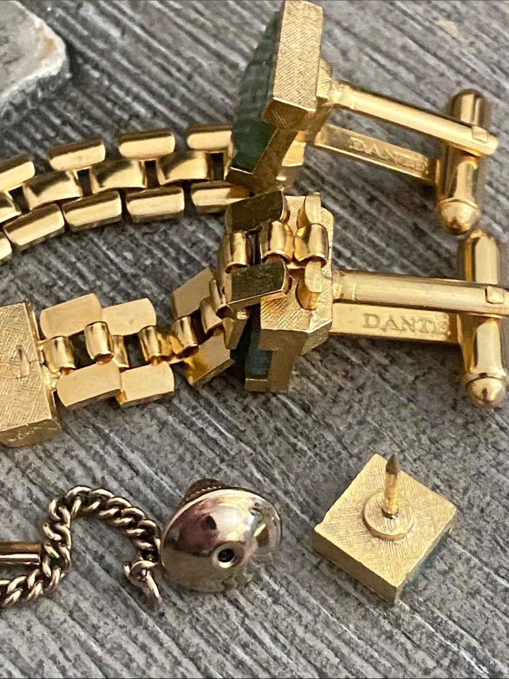 Vintage DANTE’ Gold Tone Genuine Jade Cuff Links & Tie Pin Set In Original Box